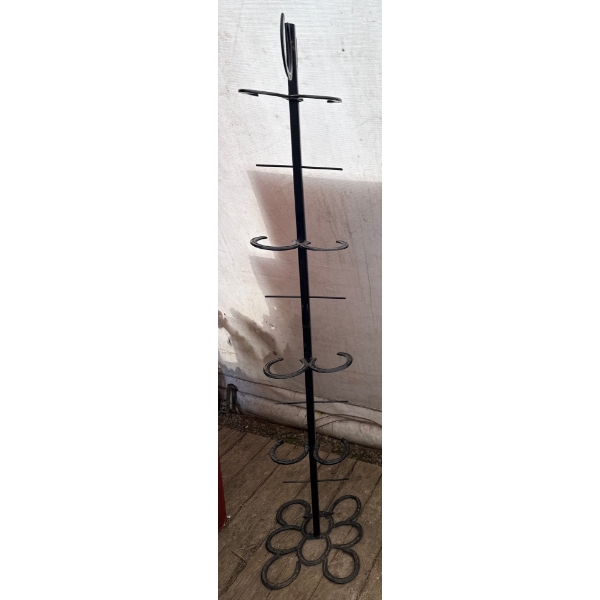 Unique Western Horse Shoe Coat Rack - Iron 6ft Tall