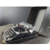 Image 1 : MINT Condition Antique Underwood Portable Typewriter