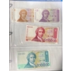 Image 9 : Paper Money from Around the World