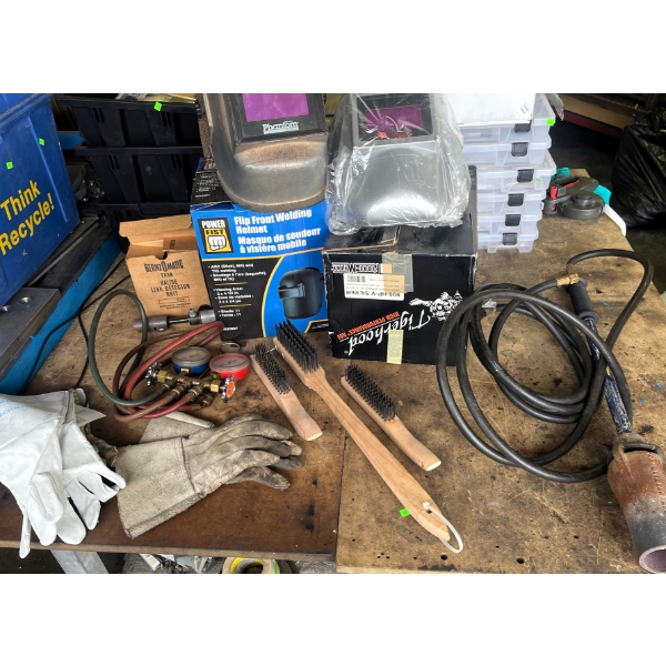 Welding Gear: Helmets, Torch, Gloves and Accessories