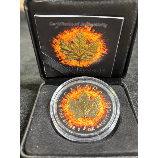 BURNING MAPLE LEAF – 2016 1 OZ $5 9999FINE SILVER COIN – RUTHENIUM FINISH AND 24K GOLD GILDING