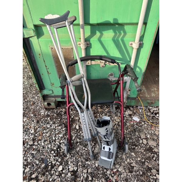 Set of Assisted Mobility Tools