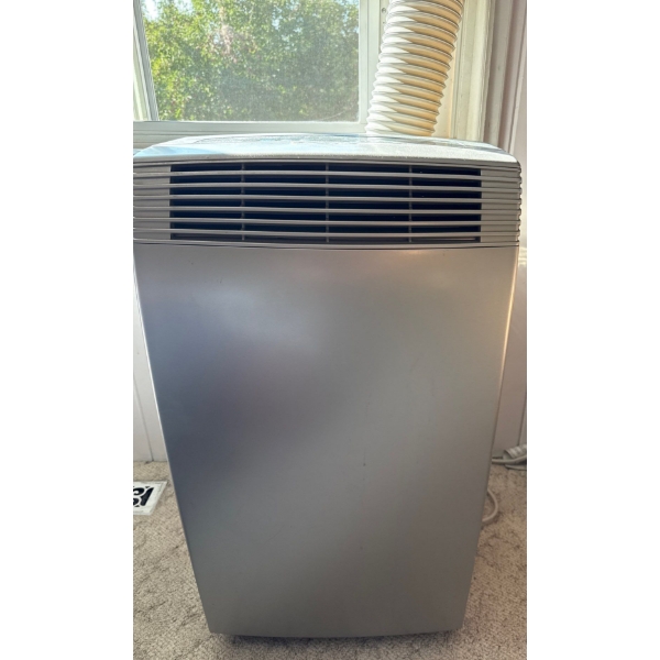 NOMA Potable Air Conditioner Mo.NF100 10000 BTU