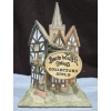Image 2 : Hand Carving 'David Winter Cottages Collectors Guide' 