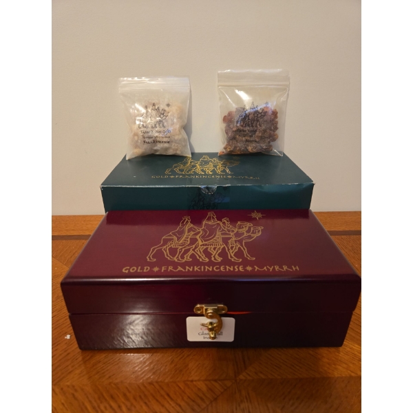 Wisemen Gifts - Frankincense and myrrh, 23K Gold Specs in Glass 