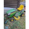 Image 1 : Working John Deere D120 Lawn Tractor 