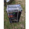 Image 1 : Mastercraft Bandsaw with Laser Line (New in Box)