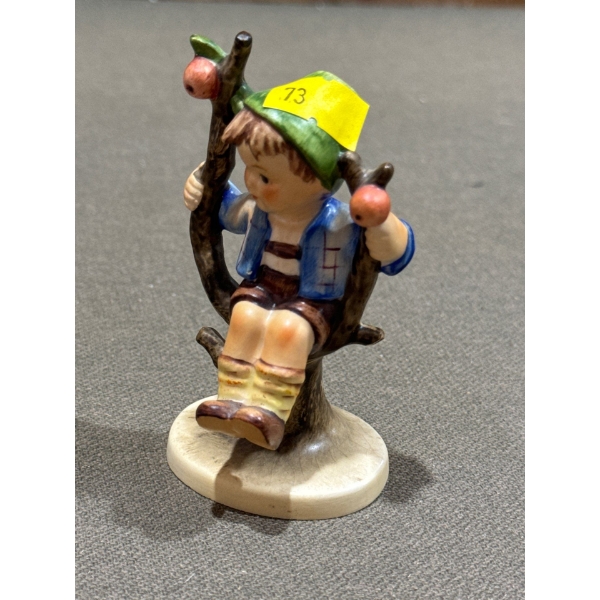W Germany Figurine - MI Hummel 