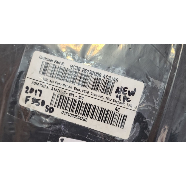 Ford F350 (2017) Floor Mats, Garage Items Including Lightbulbs 