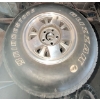 Image 1 : BRIDGESTONE BLIZZAK 26' Tires w/ Rims P235/75R15 (4)