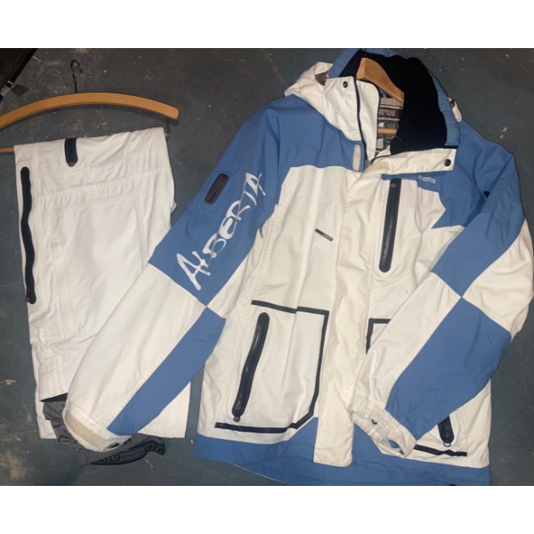 Ripzone International Winter Jacket w/ Matching Snow Pants Size M-L