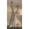 Image 2 : LLADRO Edwardian Couple w/ Adorable Dog - 12W, 6D, 19T
