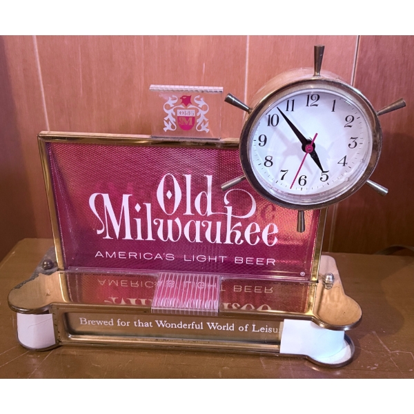 Old Milwaukee Advertising Clock with Rotating Light Feature