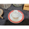 Image 9 : Charming Vintage Baking Brand Containers and Utensils for a Retro Splash in Your Home