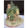 Image 5 : Hand Carved 'Humble Home' By David Winter