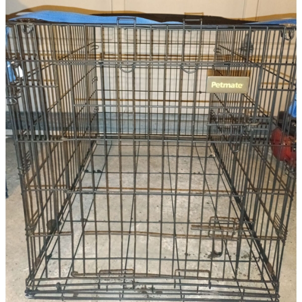 Large Petmate Metal Dog/Cat Kennel or Carrier  28"w x 43"d x 40" tall w/ leash