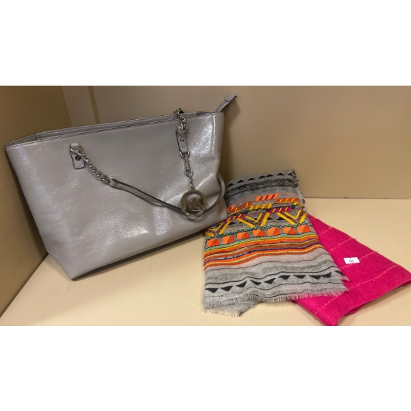 Silver Sparkled Micheal Kors Handbag/Purse w/Two Beautiful Scarves 