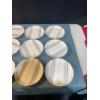 Image 2 : Candy Cane Plates