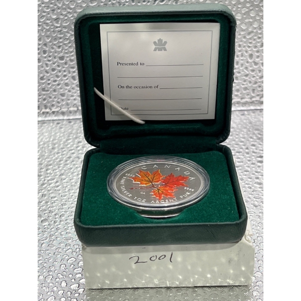 2001 Canadian Coloured Maple Leaf Silver Dollar 1 troy oz 99.99% Silver		