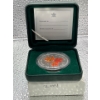 Image 1 : 2001 Canadian Coloured Maple Leaf Silver Dollar 1 troy oz 99.99% Silver		