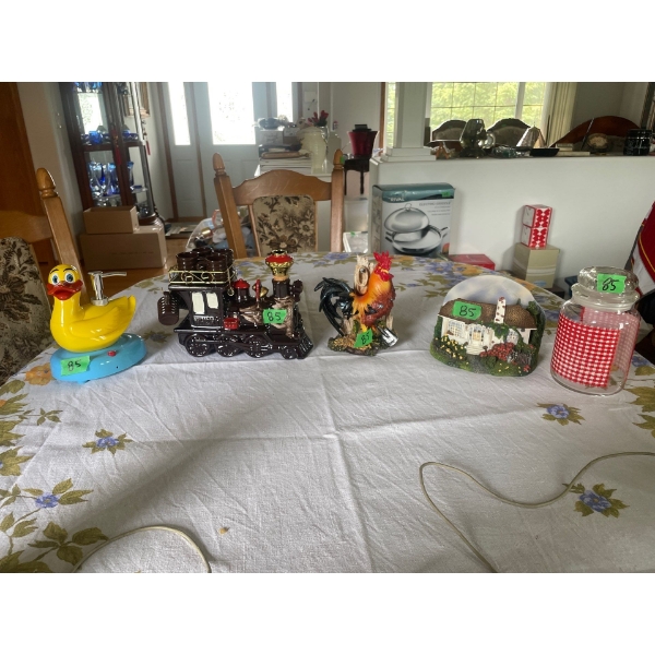 Kitchen Decor, Train w.Shot Glasses, Soap Dispenser and more 