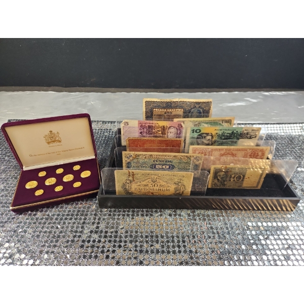 International Bank Notes and Queen Elizabeth II Souvenir Gold Button Set Circa 1990