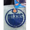 Image 2 : Edmonton Oilers Inflatable Chair, Glass Top, & Snack Tray 