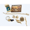Image 1 : Vintage Jewelry Set Including Necklaces, Brooches, Earrings, and Compact