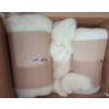 Image 4 : Feathers, Wool, Deer/Moose Hide, and Cushions