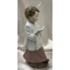 Image 3 : LLADRO Porcelain NOA Series 'Praying Alter Boy' 9T