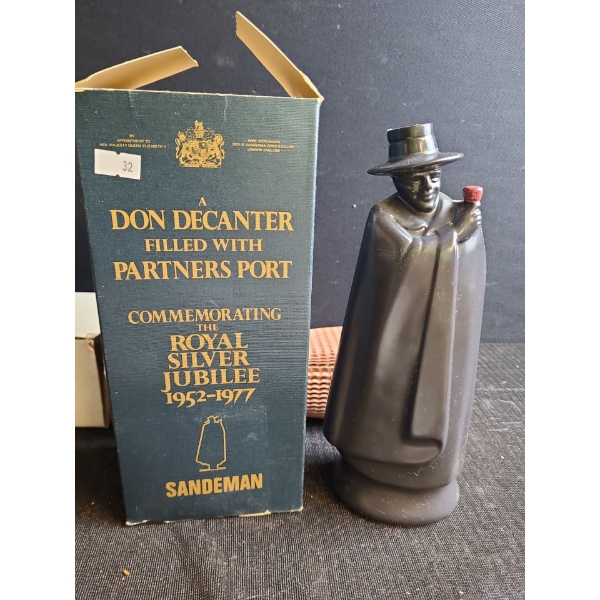 Sandeman "Don" Decanter filled with Partners Port