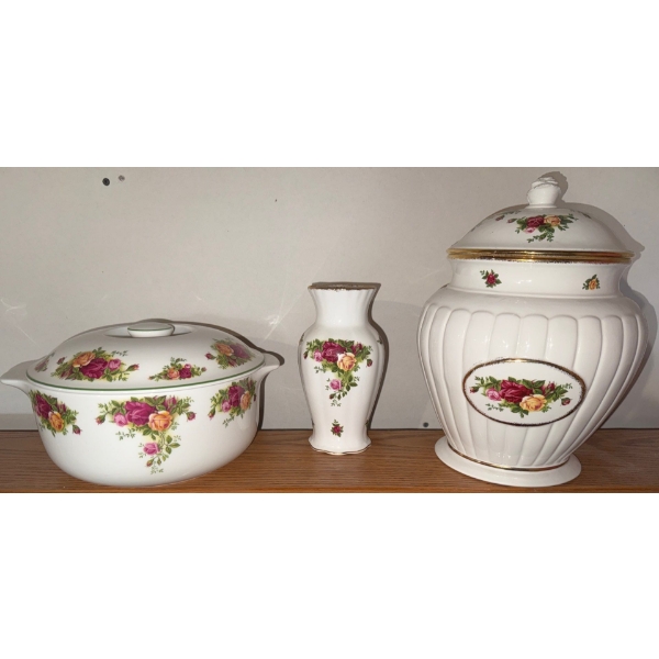 Vintage Royal Albert Old Country Roses Fine Bone China Collection - Canister Vase & More