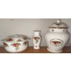 Image 1 : Vintage Royal Albert Old Country Roses Fine Bone China Collection - Canister Vase & More
