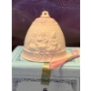 Image 2 : LLADRO Porcelain '1987 Christmas Bell' 4T