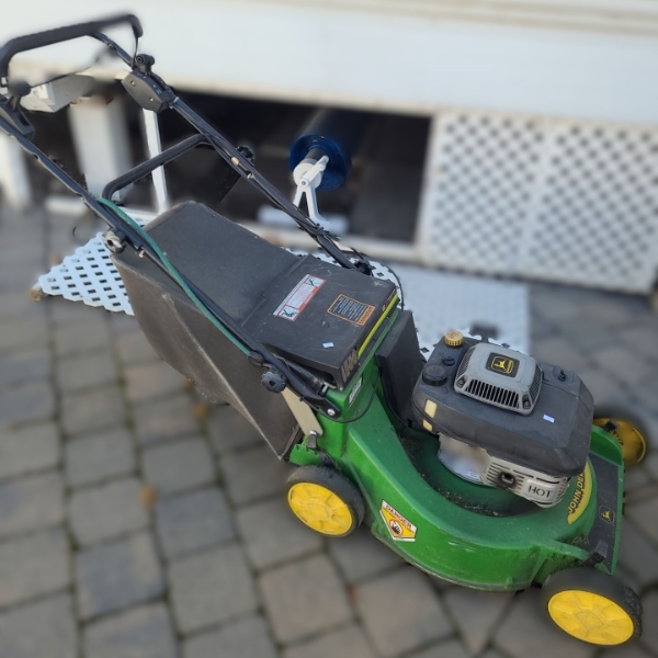 John Deere Gas Lawn Mower Model JX75