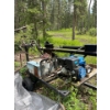 Image 3 : Hydraulic gas powered log splitter with lift to assist with big logs to get up on the cutting surfac