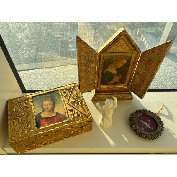 Antique Reliquary Relic Jesus Del Gran Pader w/ Gold Gilt Trinket Box Art & More