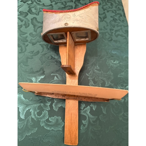 Antique Keystone Wood & Tin Stereoscope Viewer- Universal Art Co