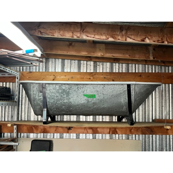 Portable enamel bathtub 