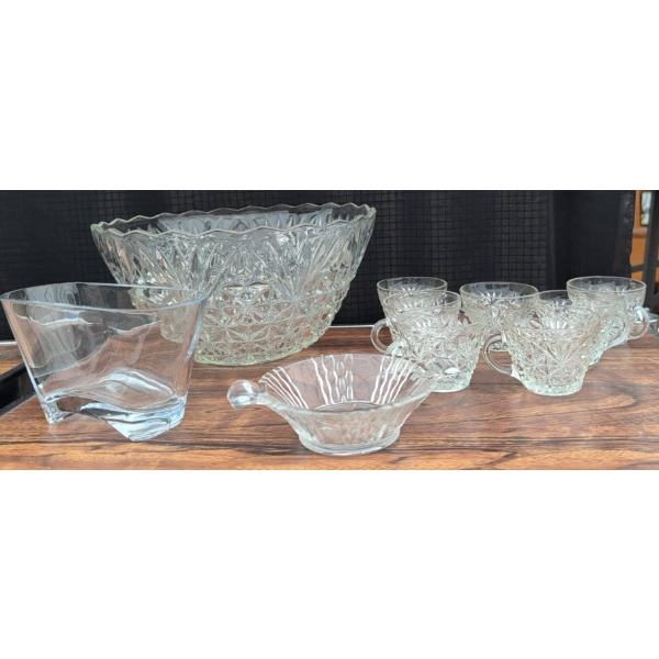 Pressed Glass Punch Bowl Set with Cups and D1