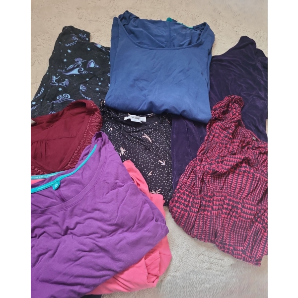 Comfortable Tops (Plus Sizes)- Big Bag Full/ Photos Show Some Items 