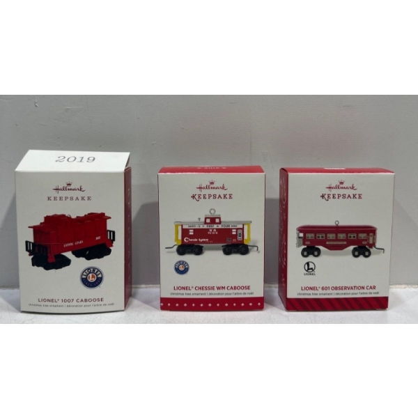 Vehicles-1007 Caboose, Chessie WM Caboose, 601 Observation Car Hallmark Ornaments