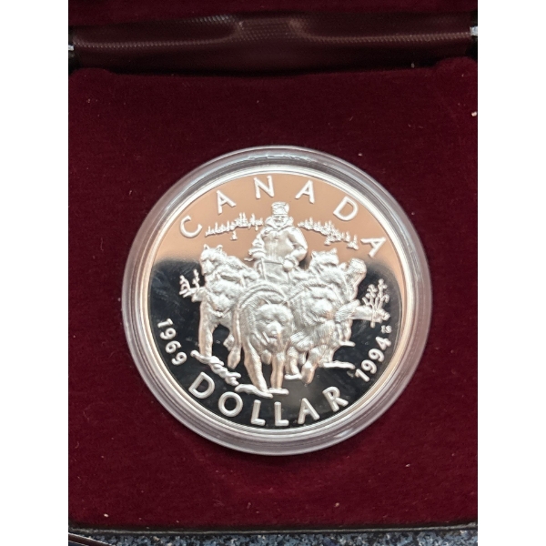 1994 R.C.M.P. Northern Dog Team Patrol TECHNICAL SPECS:
Diameter: 36.07mm
Material: Silver
Fineness: