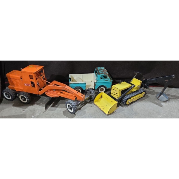 3 Diecast Toy Tractors Includes Buddy L, Tonka, Etc.
