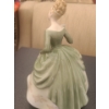 Image 2 : Royal Doulton's Porcelain Figurine "Soiree" HN 2312