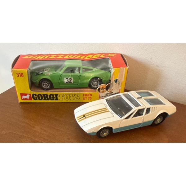 Vintage Corgi Toys Diecast Model Set ft/ Ghia 5000 Mangusta Tomaso w/ Whizzwheels