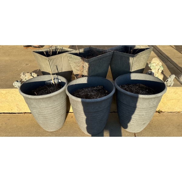 6 XL Outdoor Planters w/ Assorted Garden Charms 