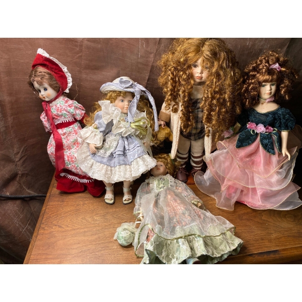 Gorgeous Porcelain Doll Collection, 5 Pcs - Tallest is 18T 