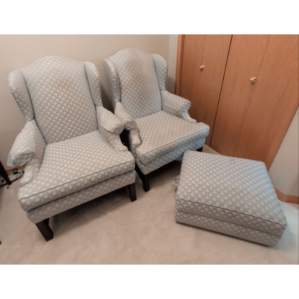 2 Fairmont Manor Wingback Arm Chars w/ Ottoman On Casters