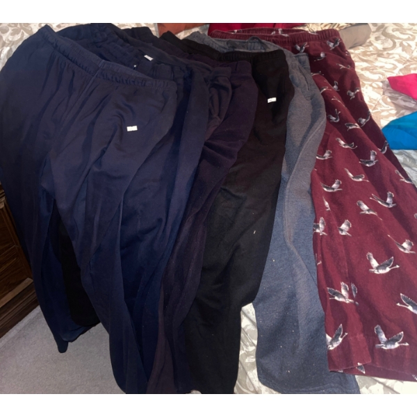 Mens XL Casual Lounging Pants / Sleepware / Joggers